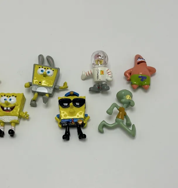 2003 Lot Of 8 Sponge Bob Character Figurines Sandy Patrick Squidward 3