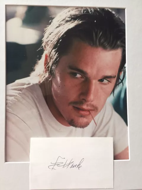 Genuine Hand Signed Ethan Hawke Index Card With Portrait Photo