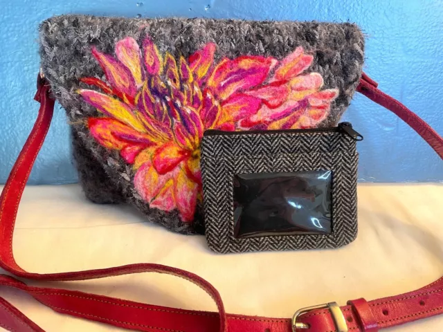 Women’s Handmade Boiled Wool Crossbody Purse Handbag w/ Change Purse ~ VGUC