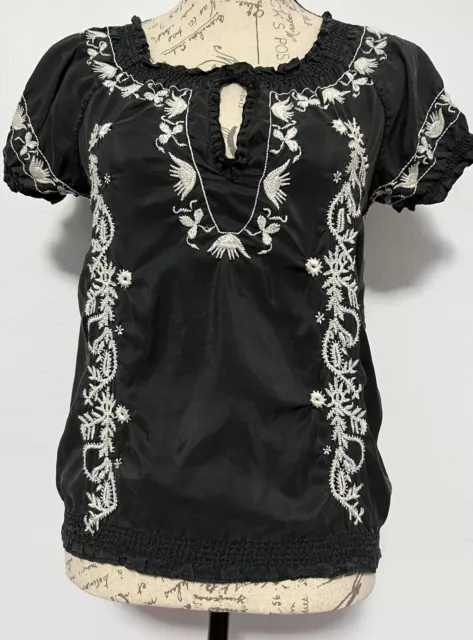 Joie Size Medium Blouse Embroidered Top Womens Short Sleeve Shirt Black White