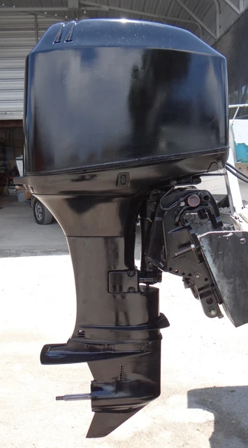2005 Mercury 50 HP Carbureted 2-Stroke 20" Outboard Motor