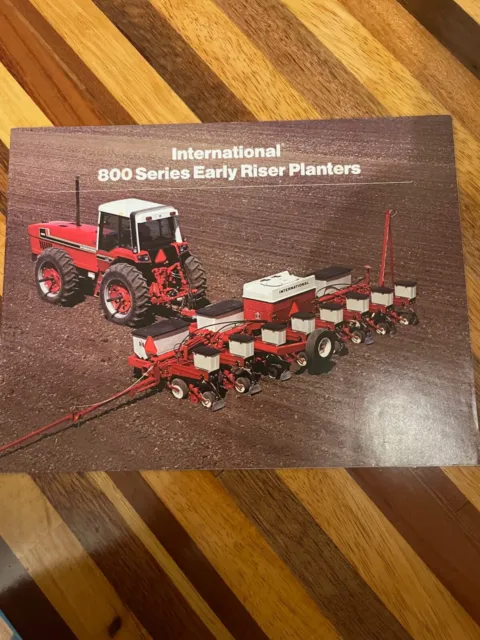 Original 1980 International Harvester 800 Series Early Riser Planters Brochure