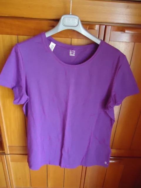 Teeshirt " Decathlon" Mauve .Taille: Xl.col Rond.petites Manches