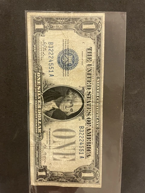 1928 $1 One Dollar Silver Certificate Funny Back B32224551A
