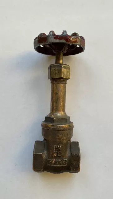 Brass Gate Valve 3/4”. Crane D166.