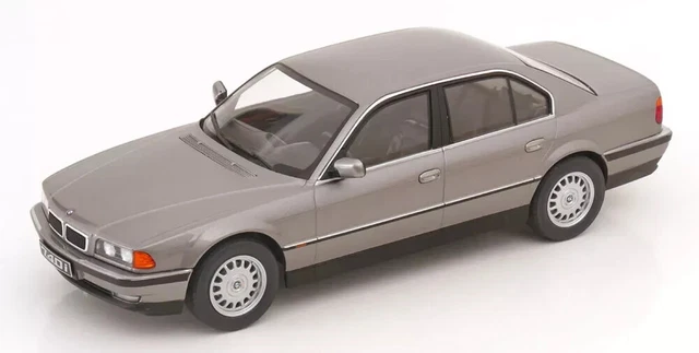 BMW Série 3 E30 320iS Italo M3 1989 - KK-Scale 1/18 - Gris Métal