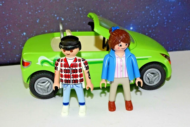 Playmobil La Voiture De Ville Avec 2 Personnages - 2 Adultes Un Homme Une Femme