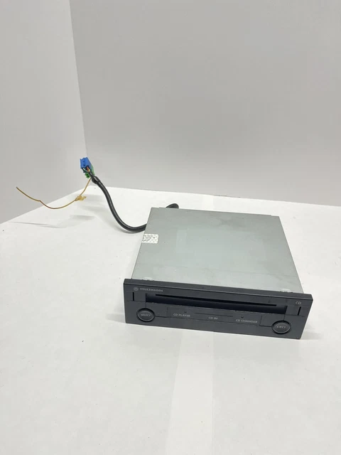 OEM Optional CD Player In Dash For MK4 VW Jetta Golf GTI Passat