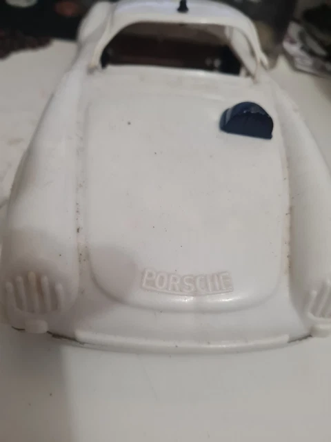 Voiture Jouet Ancienne Porsche En Tôle Des Années 1960 - Longueur 29 Cm - État Parfait