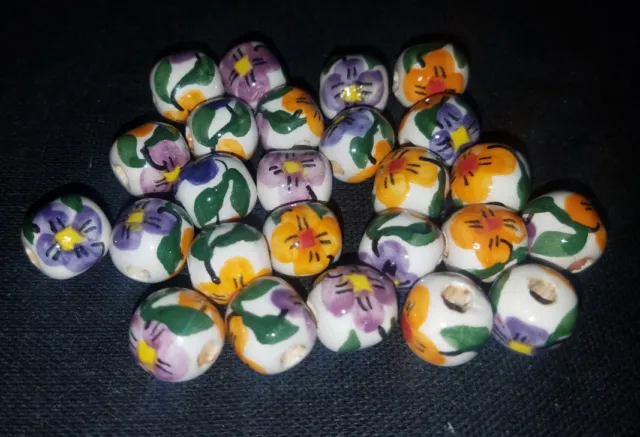 25 Keramik Perlen 10 mm, rund orange, grün, Lila, Blumen Muster, Indianer Schmuc