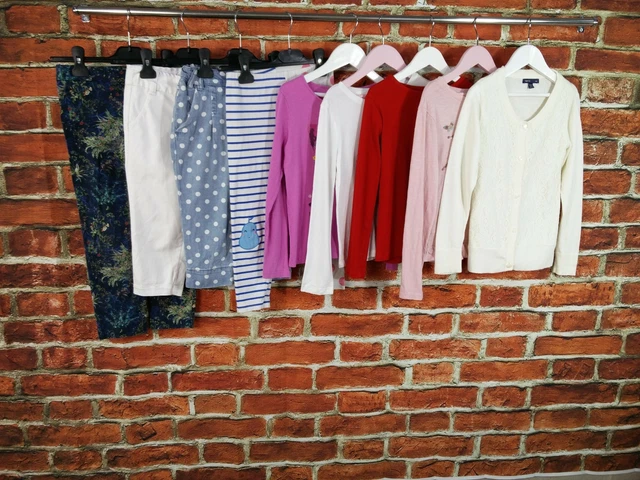 Girls Bundle Age 6-7 Years Zara Gap Etc Tees Trousers Pedal Pusher Summer 122Cm
