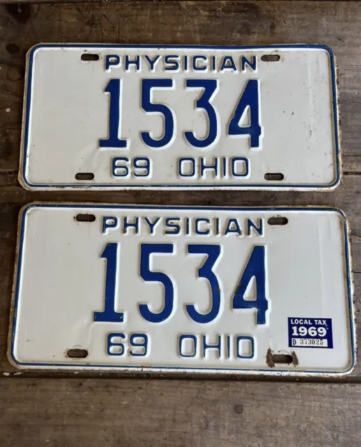Matching Pair Vintage 1969 Ohio Physician License Plate Tag 1534 Blue On White