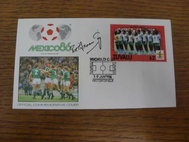 30/06/1986 WORLD CUP, Mexico 1986, Official Commemorative Cover, signed by Pat J