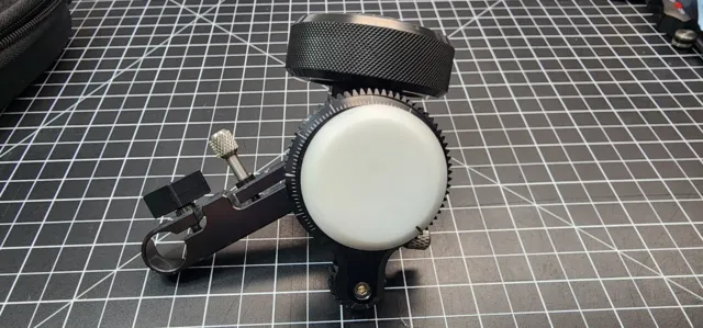 Edelkrone FocusONE PRO Follow Focus Unit for Almost Any Diameter Lens, 0.8 Pitch