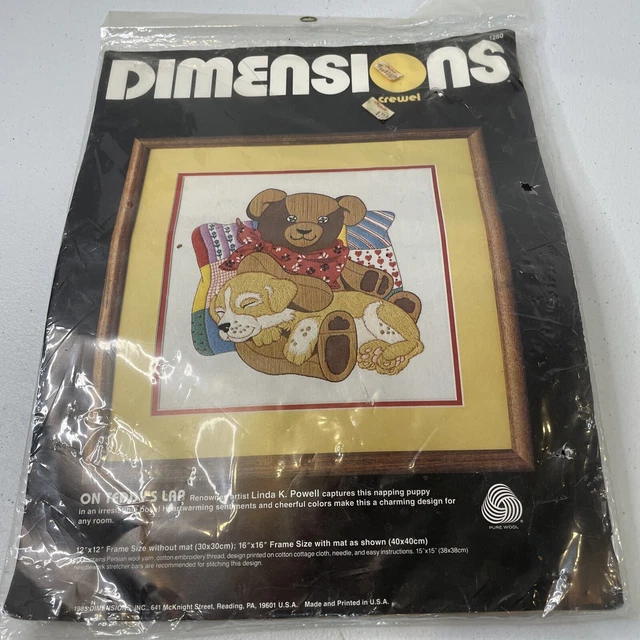 Dimensions Crewel #1280 EN EL REGAZO DE PELUCHE de Lisa K. Powell - Hecho en EE. UU., 1985