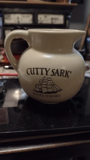 CUTTY SARK SCOTS WHISKY Water Pitcher Jug WHhiskey 4.5” Cream Flecked Bar Pub CUTTY SARK SCOTS WHISKY Water Pitcher Jug WHhiskey 4.5” Cream Flecked Bar Pub