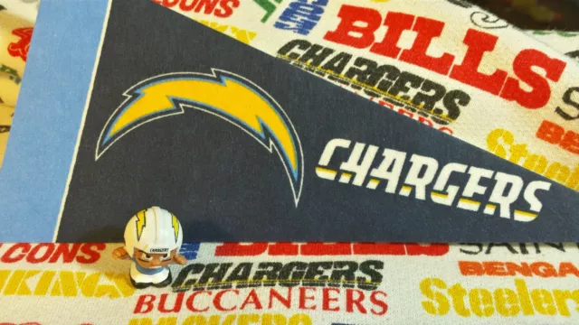 NFL Teenymates San Diego/LA Chargers Linebacker (LB) figure