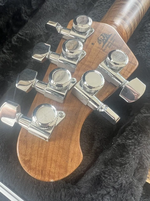 Musicman James Valentine 18