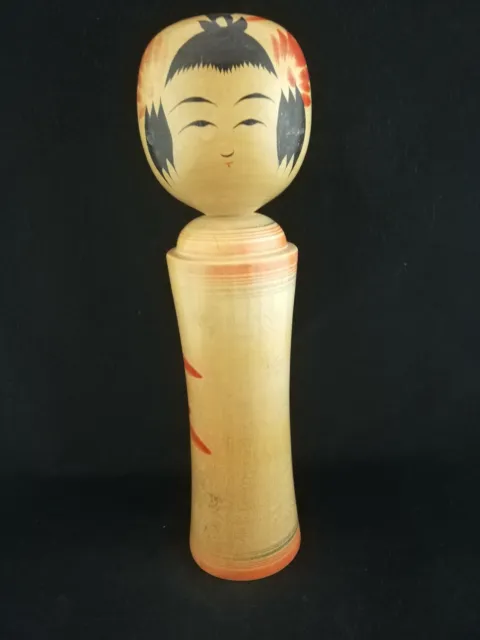 Signed Kokeshi with a fainted smile - Japanese Wooden Doll - ca. 24 cm