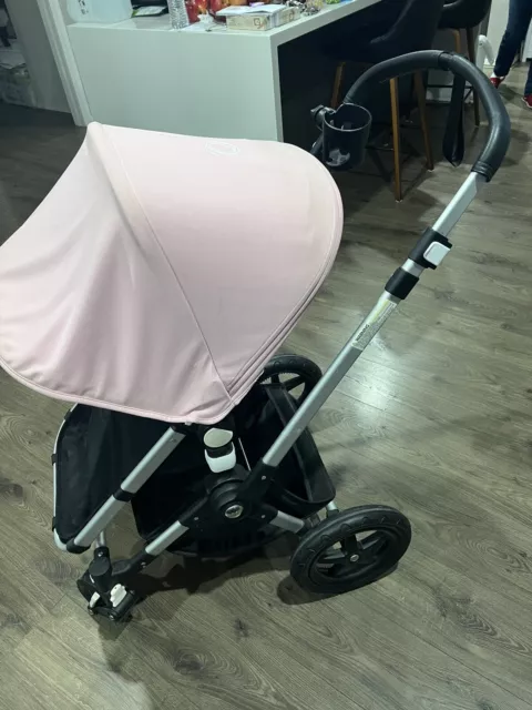 Bugaboo Cameleon 3 Plus seat and bassinet pram with rain cover