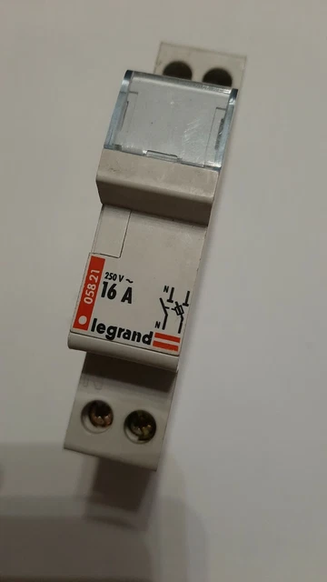 Porte-fusible Legrand 16A - Modèle 01220 - Occasion Fonctionnel - Pour Tableau électrique