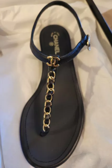 NWT CHANEL 20P Leather Chain CC Thong Flats Sandals Shoes Black 35 $995.00  - PicClick