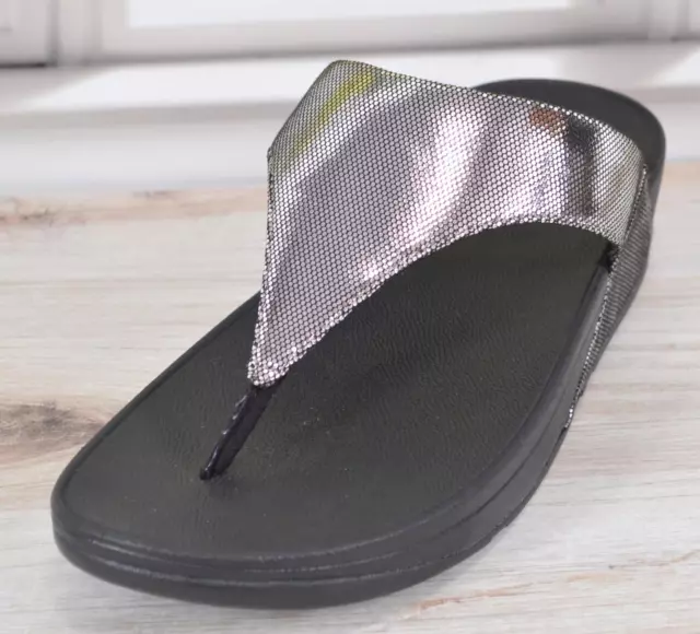 New FitFlop LULU LUSTRA Metallic Toe Post Wedge Sandals Size 10 42 ALL BLACK