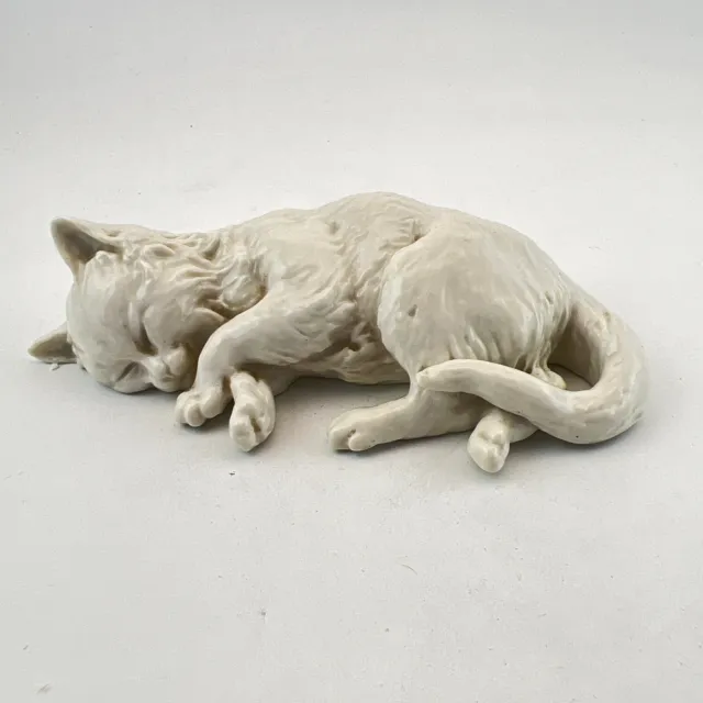Nymphenburg Sleeping Cat Figurine Porcelain Porzellan Katze Pigur Germany 2