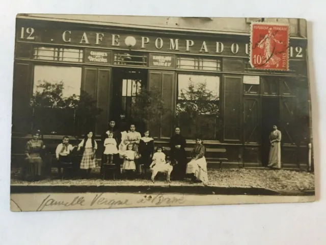 F61-Rare CP Photographique le Café Pompadour famille Vergne à BRANE, Cantenac