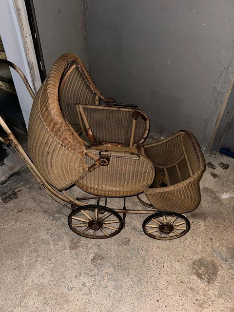 Antique Baby Carriage Buggy Victorian Stroller Wicker