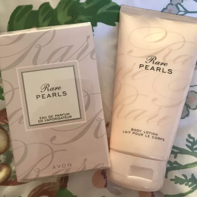 Avon: Set Regalo Rare Pearls Eau de Parfum Lozione corpo