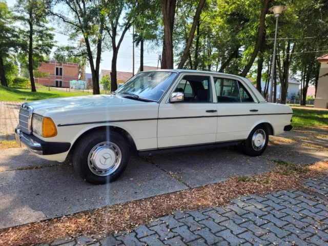 Mercedes-Benz 300 D w123 Bj 1982