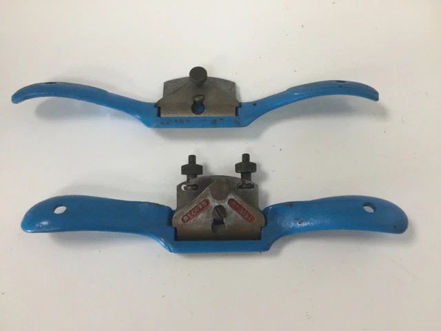 VINTAGE RECORD & STANLEY SPOKESHAVES (round & flat soles)