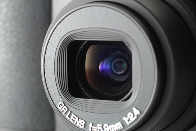 SH:590 [ Top MINT in Box ]  Ricoh GR DIGITAL Black 8.1MP 5.9mm f/2.4 From JAPAN 3