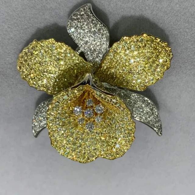 3Ct Coupe Ronde Moissanite Orchidée Broche Fleur Femmes 14K or Jaune Plaqué