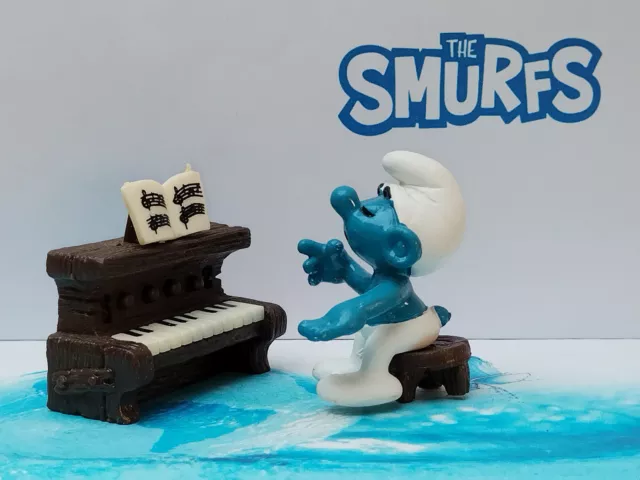 Puffi Puffo con Pianoforte 40229  Smurfs Piano Pejo © 1982 W.Germany SchleichⓈ