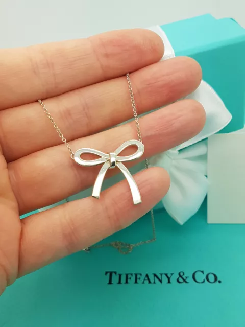 Tiffany & Co. Rare Sterling Silver Large Bow Ribbon 16 inches chain Necklace