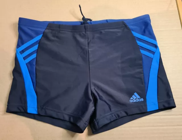 Pantaloncini da bagno Adidas neri vintage con finiture blu (UK 34" D6 F4)
