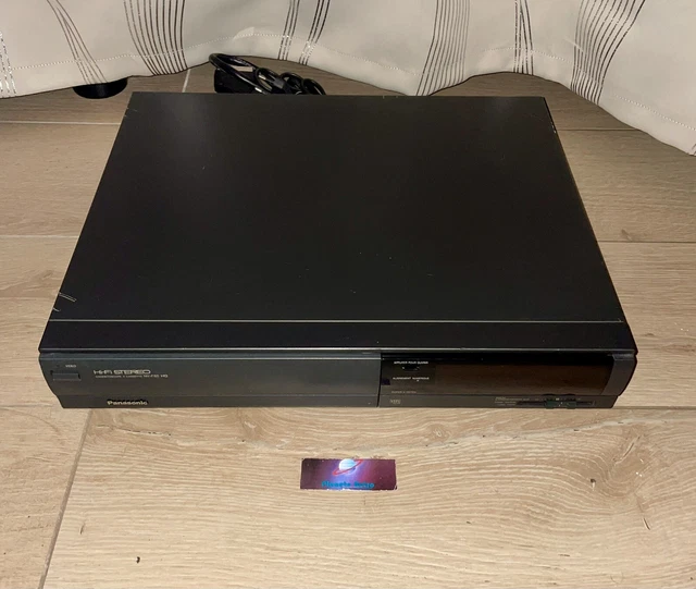 MAGNETOSCOPE PANASONIC VHS NV-F65F (4 têtes) Sans Télécommande Hifi MAGNETOSCOPE PANASONIC VHS NV-F65F (4 têtes) Sans Télécommande Hifi