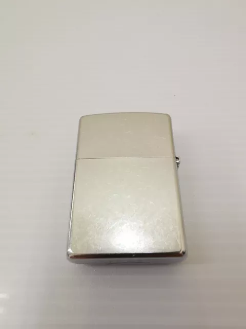 Zippo Ford Riveted Blue Oval Lighter 2004 - BNIB RARE 20295 2