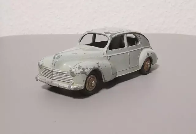 Dinky Toys Nr. 24R - Peugeot 203 Ohne OVP Vintage Made in Frankreich