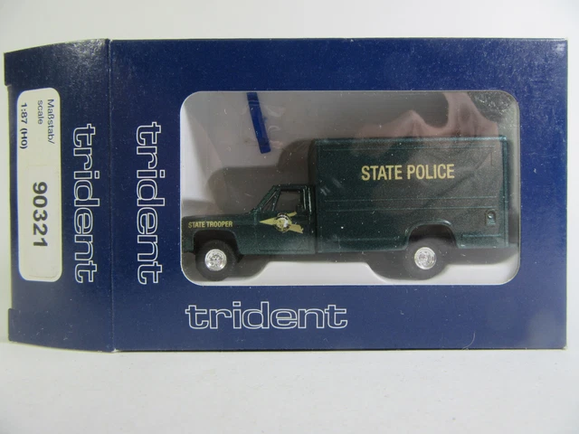 Fourgon Chevrolet Police Du Québec - Modèle Réduit Trident 1:87/HO - Neuf Dans Son Emballage D'Origine