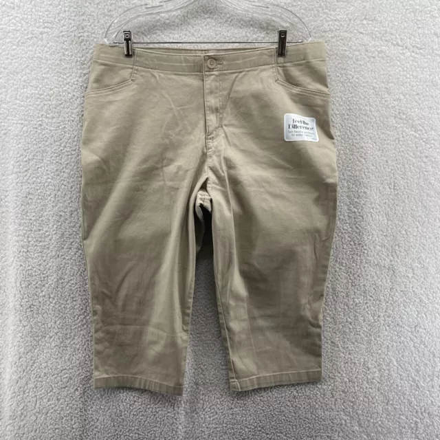 Lee Relaxed Fit Beige Tan Chino Capri Pants Comfort Waist Women's Size 16 W