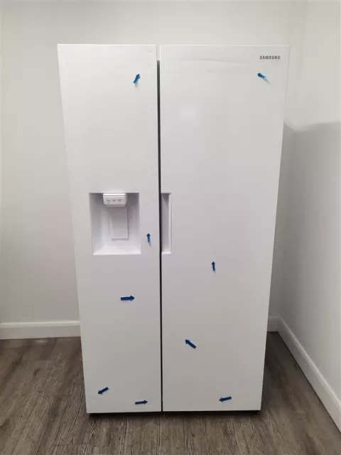 Rs3000 american style fridge freezer with plumbed water & ice discount