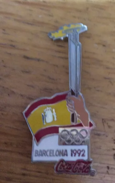 Atlanta Olympic Games 1996: Coca-Cola Torch History Pin. Barcelona 1992