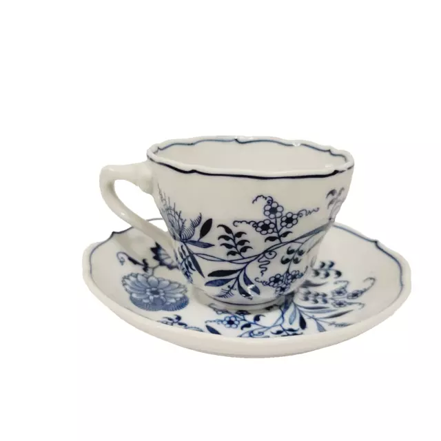 Vtg Blue Danube Blue Onion Tea Cup Mug and Saucer Set Made in Japan Floral
