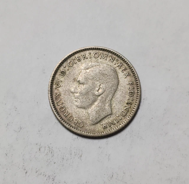 1946 Australia 6 Pence - Silver Coin - Sixpence - George VI