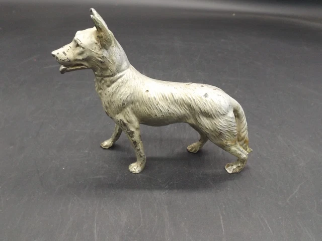 Vintage 1960's Metal German Shepard Dog Figurine 383 japan