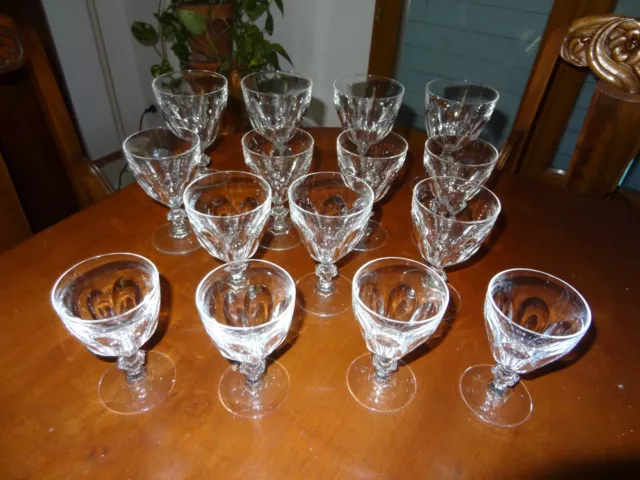 15 verres en cristal baccarat saint louis ???