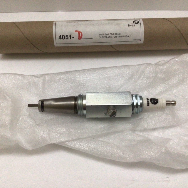 Fives North American 4051-D Flame Assist Igniter R240-2755 NEW!!